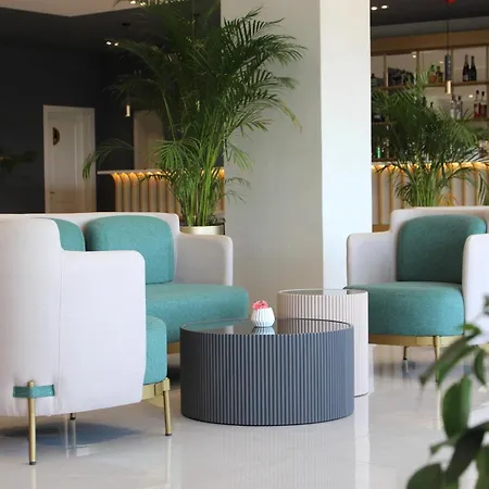 The Queen'S Lion Premium Hotel-3